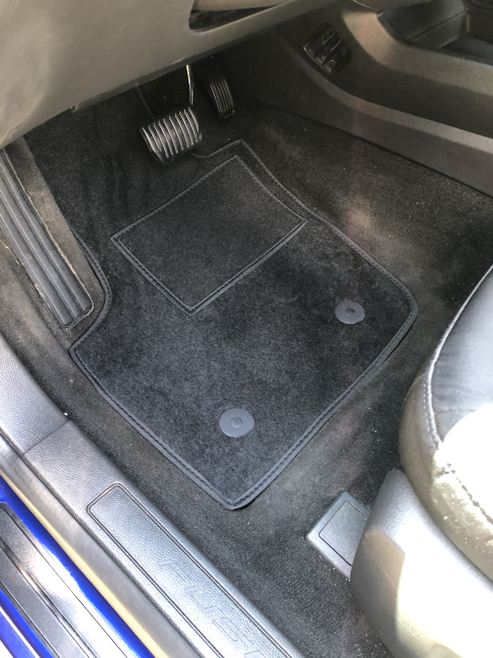 Ворсовые ковры и химчистка своими руками — Ford Fusion (2G), 2,5 л ...