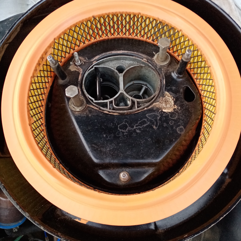 Купленный новый фильтр. Разница на лицо. — Москвич Святогор