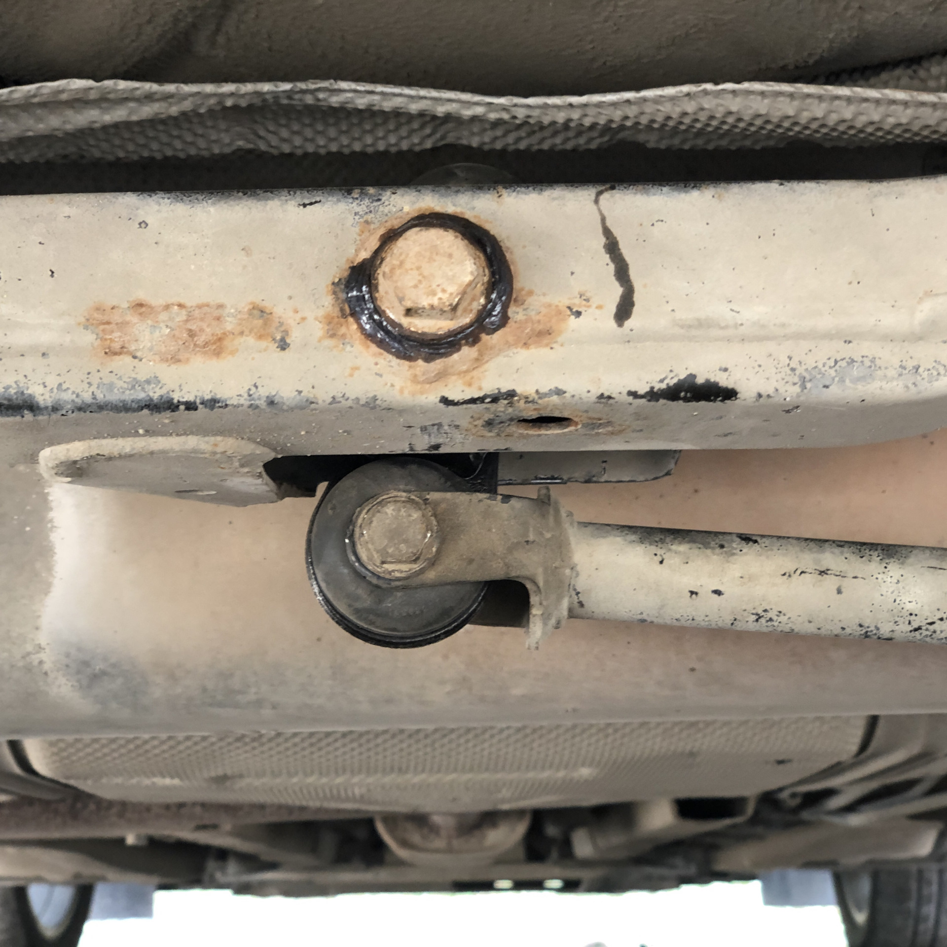 «Яйца» + колодки — Opel Astra J, 1,4 л, 2013 года | запчасти | DRIVE2