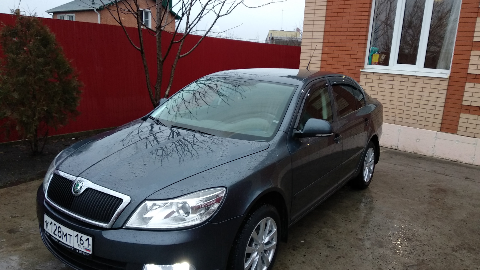 Skoda mpi. Skoda Octavia MPI. Шкода MPI Octavia. Шкода MPI Octavia Drive 2. Skoda Octavia MPI 2011.