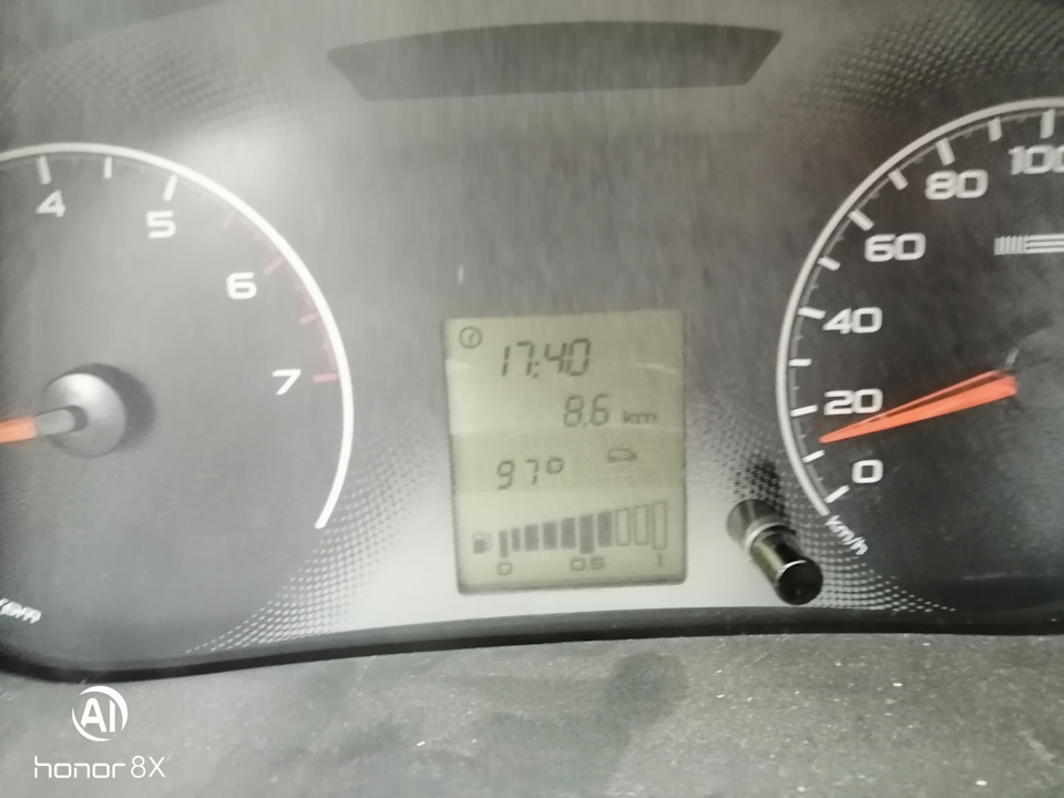 Прошивка приборки до температуры ДВС — Lada Гранта, 1,6 л, 2012 года ...