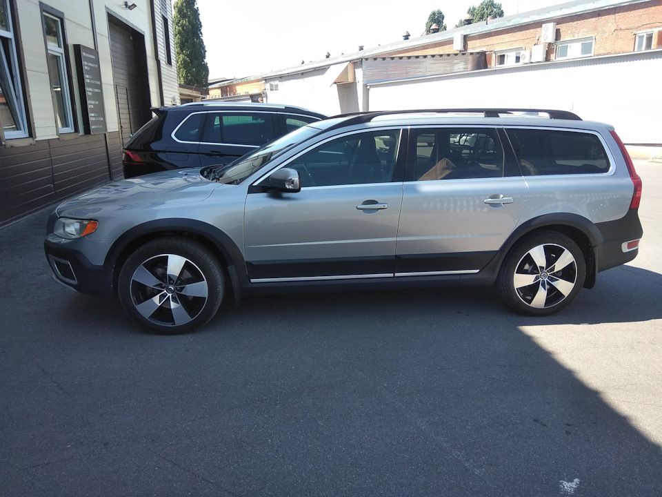 Последняя поездка на Вольво — Volvo XC70 III, 3,2 л, 2010 года ...