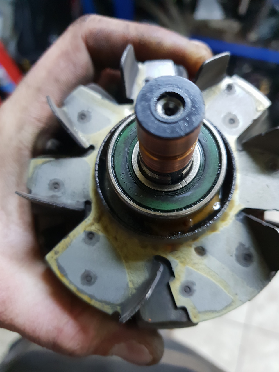 Фото в бортжурнале Lexus GS (S190)