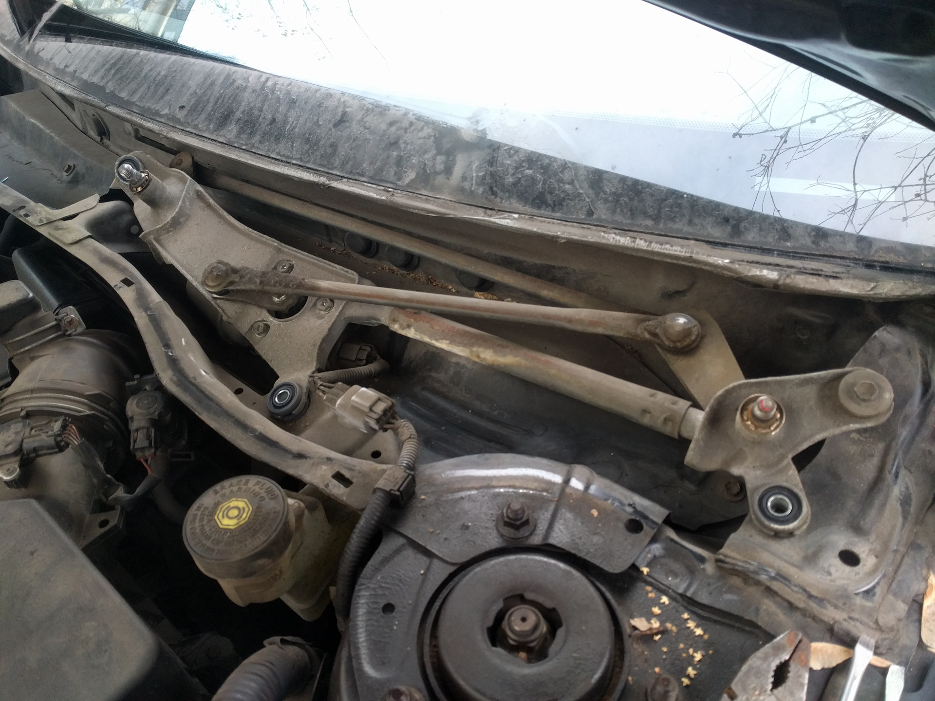 Как снять трапецию на тойота камри Замена трапеции дворников - Toyota Camry (XV40), 2,4 л, 2008 года своими руками 