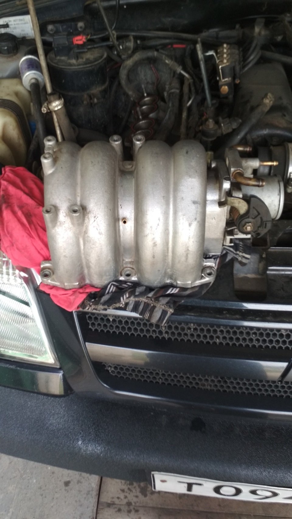 Замена колечек на форсунках — Chevrolet Niva, 1,7 л., 2007 года ...