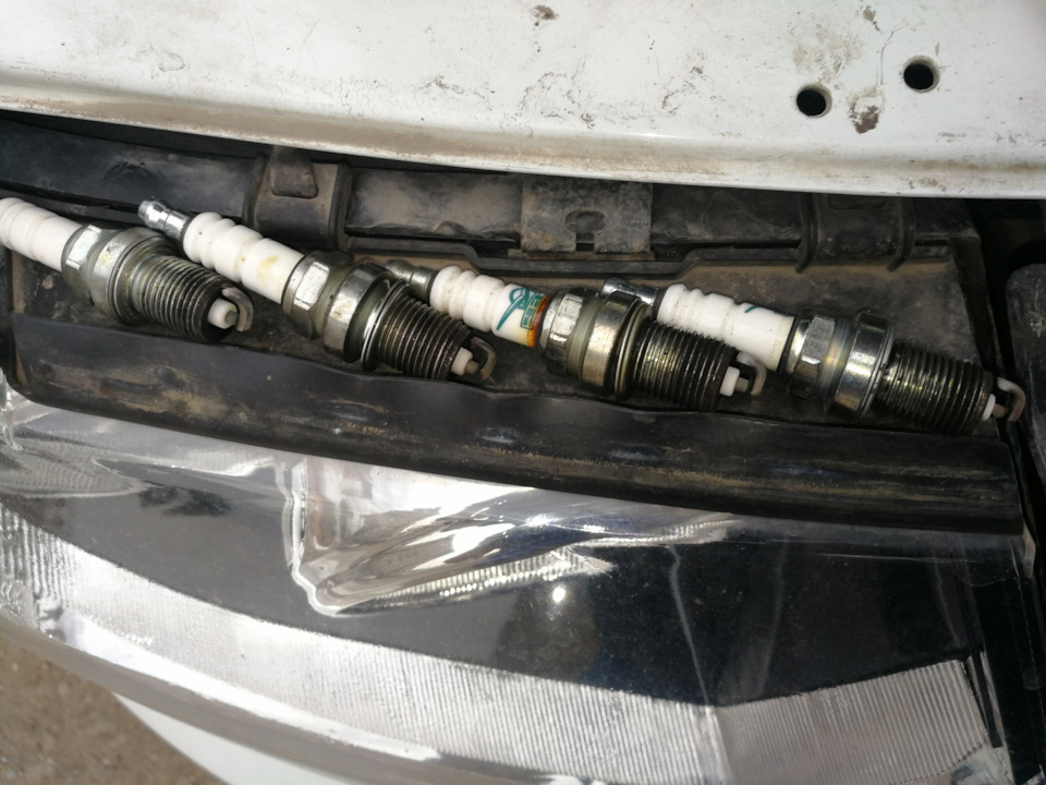 Слева — направо 1-2-3-4 — УАЗ Patriot