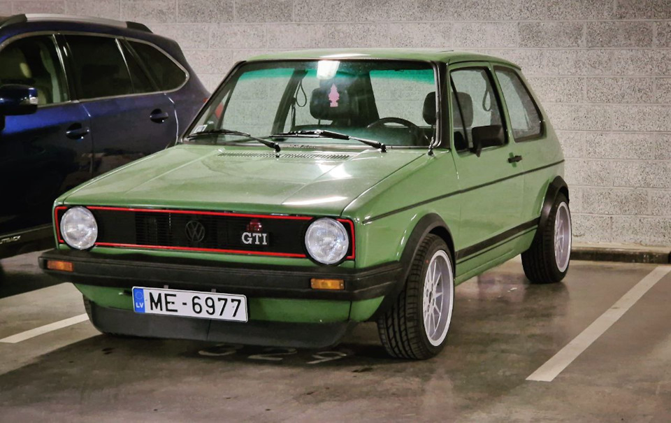 Чтото колеса — Volkswagen Golf GTI Mk1, 1,8 л, 1983 года | прикол | DRIVE2