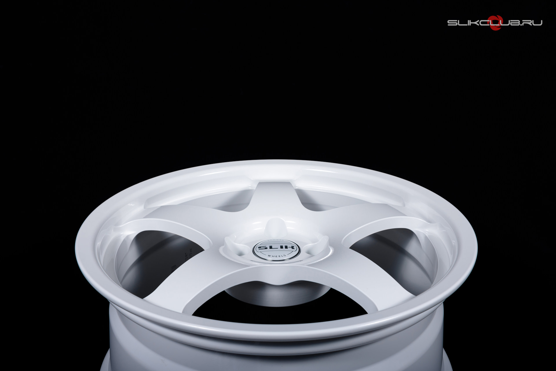 Cm 17 white. Slik l703. Колесный диск slik l186 6.5x15/5x105 d56.6 et39 White. Колесный диск slik l703 7.5x17/4x100 d72.6 et35 White. Slik 703w.