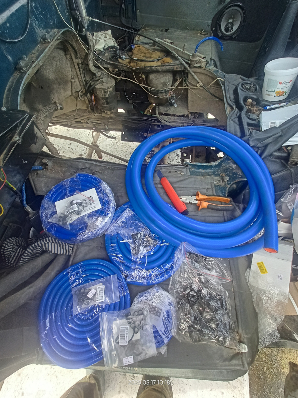 Фото в бортжурнале УАЗ 2206. Запчасти на фото: 051710