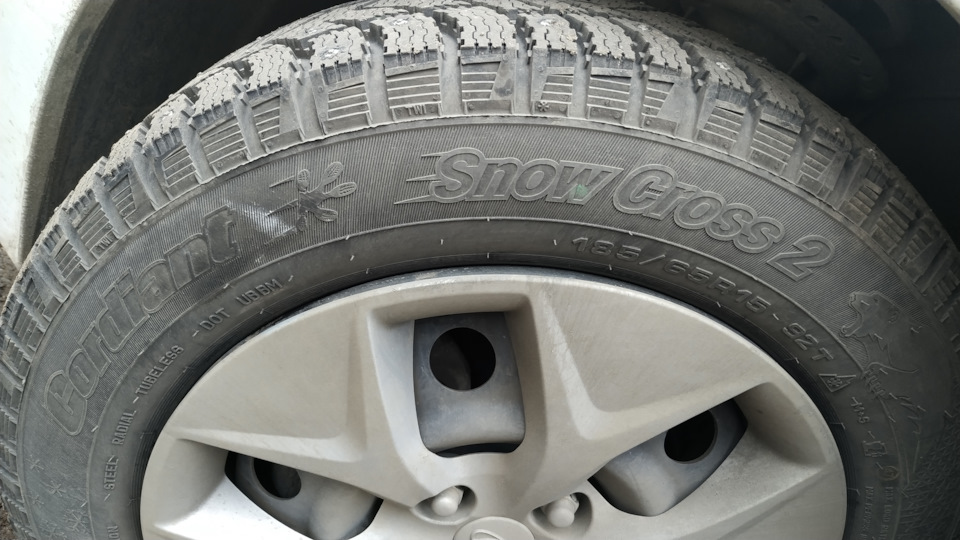 Смена колес — Hyundai Solaris Hatchback, 1,6 л, 2016 года | шины | DRIVE2