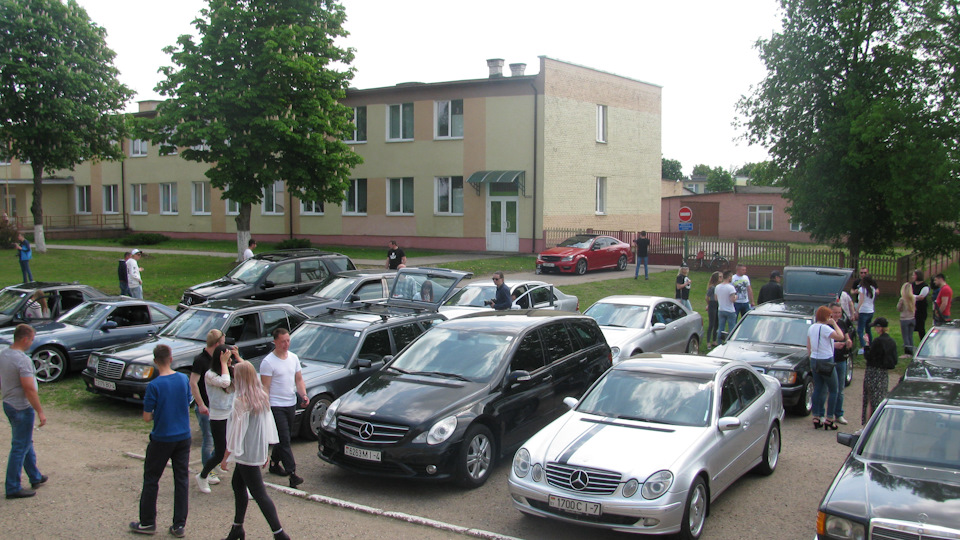 Фото в бортжурнале Mercedes-Benz E-Class Estate (S124). Запчасти на фото: 8823301