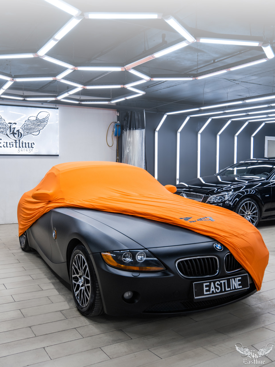 Яркий защитный чехол для родстера BMW Z4 — Eastline-Garage на DRIVE2