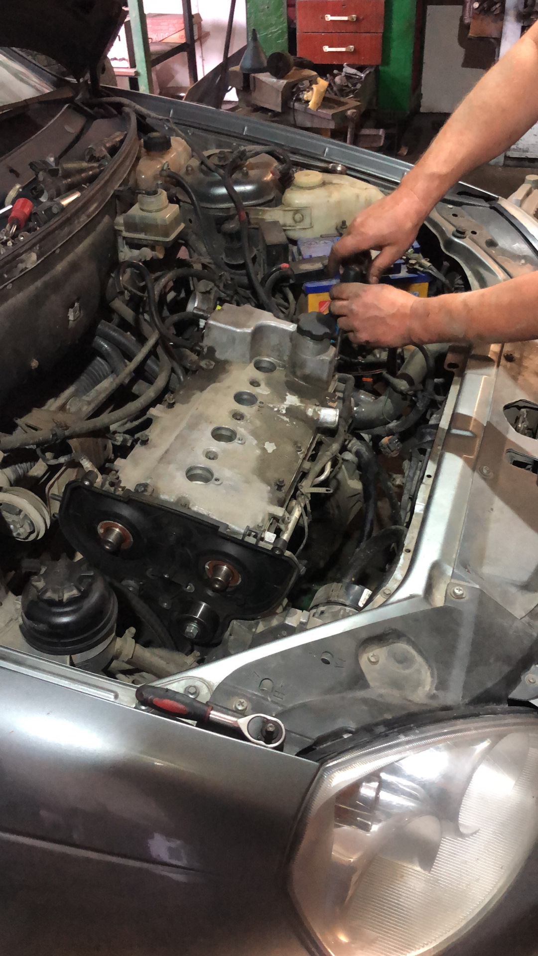 Замена поршневой на безвтык))) — Lada Приора седан, 1,6 л, 2009 года ...