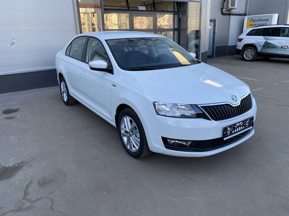 Фото в бортжурнале Skoda Rapid (1G)
