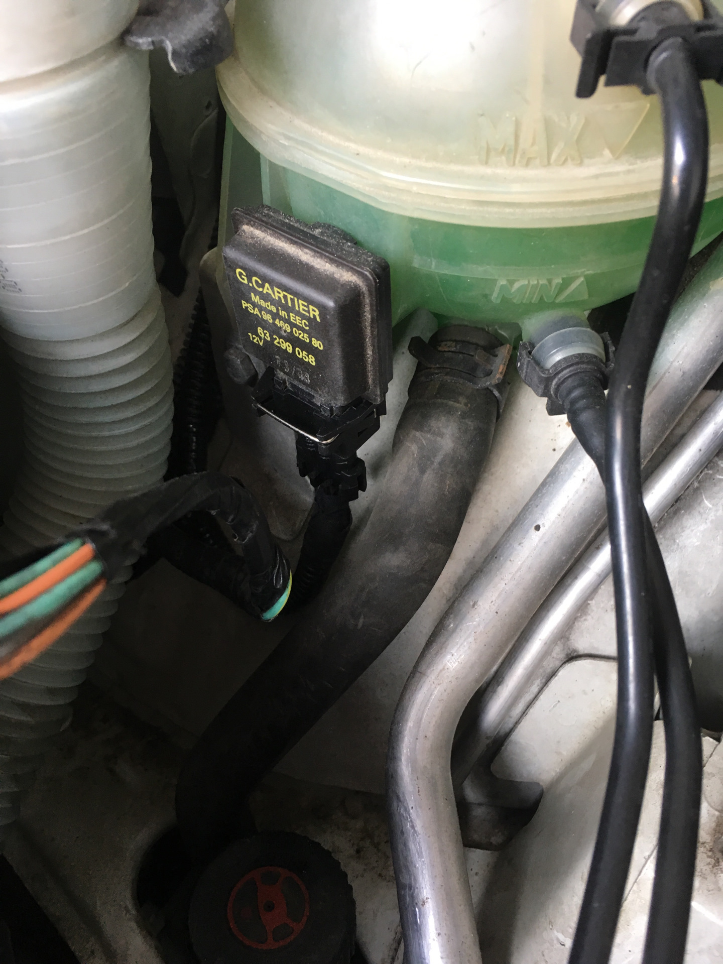 датчик уровня охлаждающей жидкости пежо