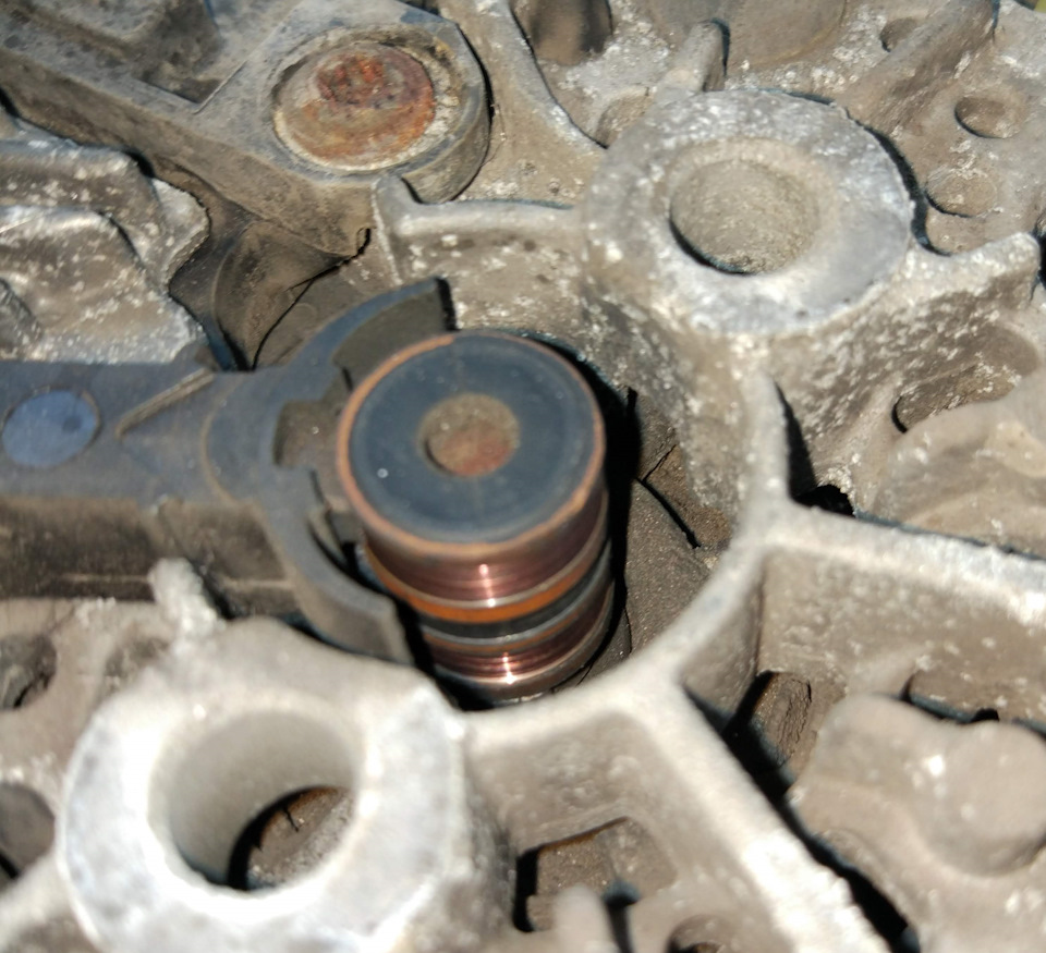 Ремонт ручки бардачка и замена термометра в салоне автомобиля. — Lada ...