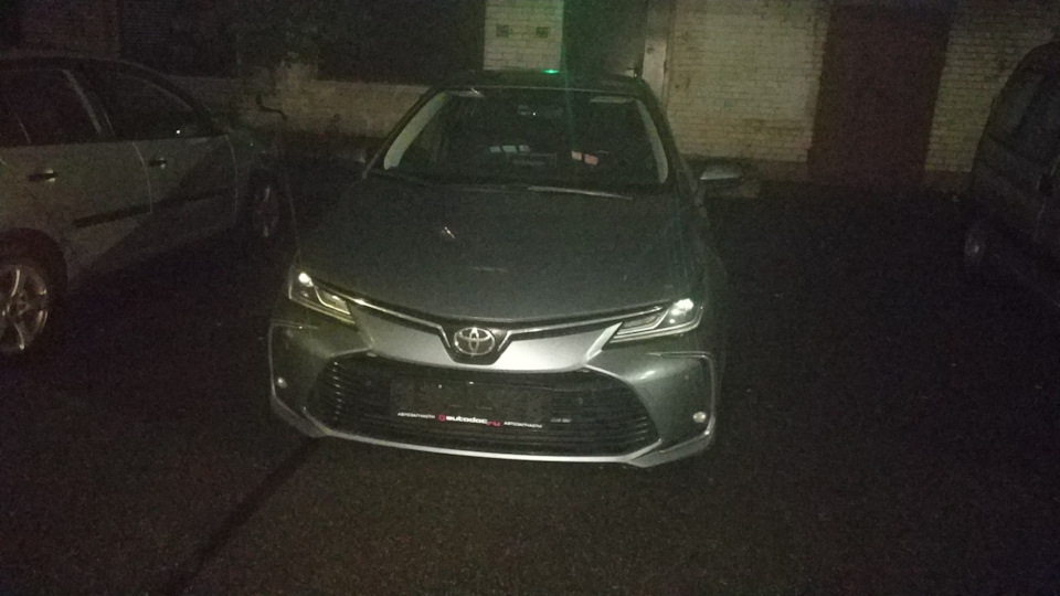 Замена моторного масла — Toyota Corolla (E210), 1,6 л, 2019 года ...