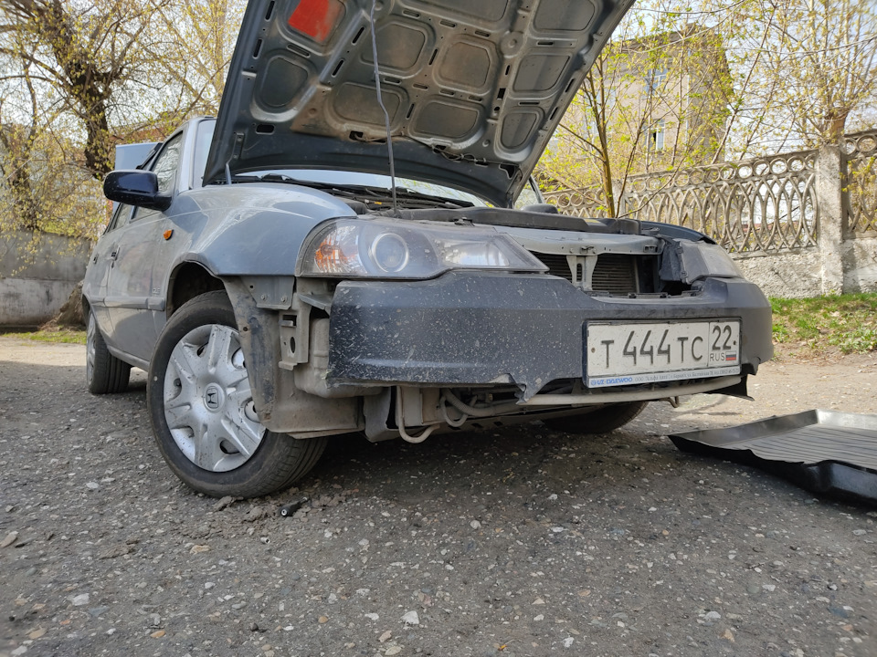 Замена переднего бампера — Daewoo Nexia (N150), 1,6 л, 2012 года ...
