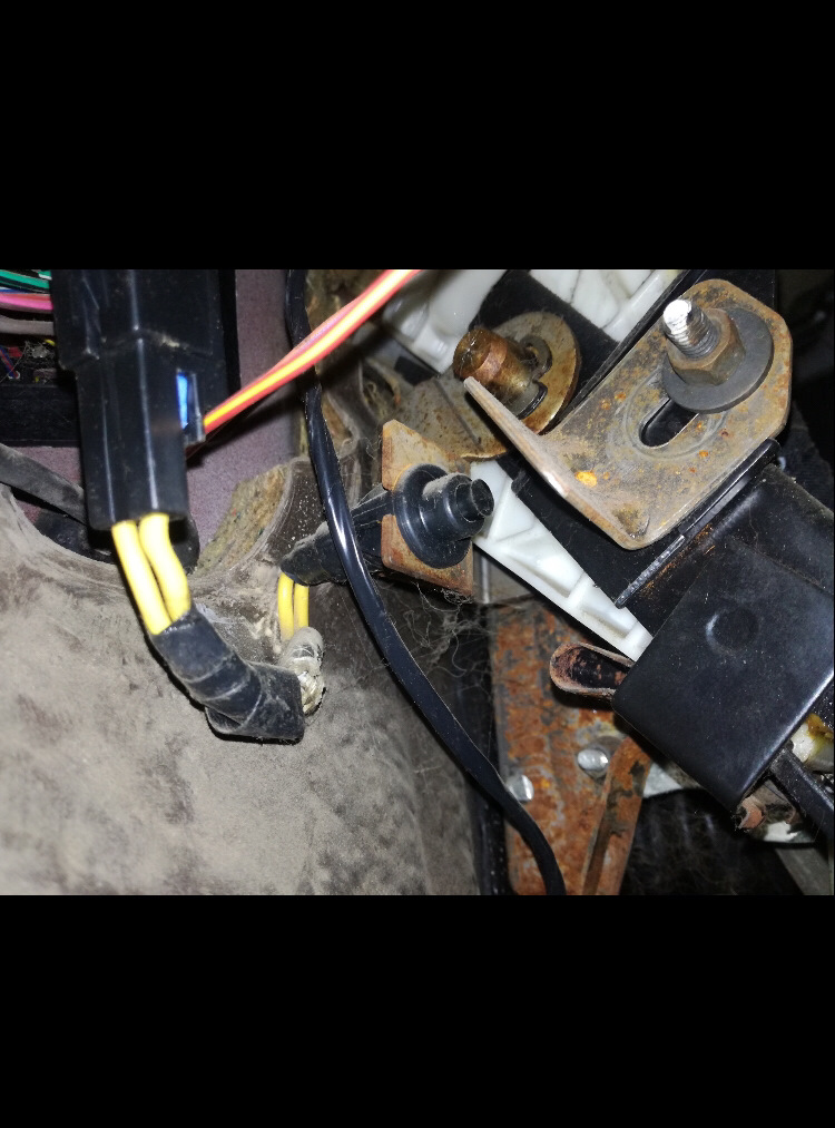 разборка в Электростали, правда 3 поколения — Plymouth Voyager II, 2,5 ...