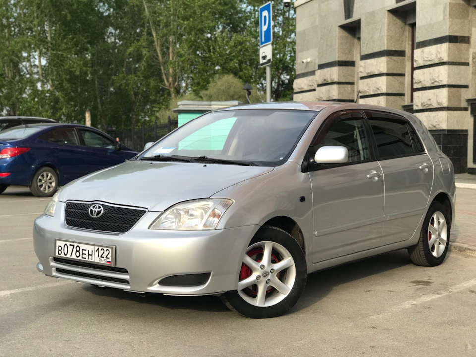 Тойота королла 120 кузов 2002 год. Консоль Toyota Corolla 120. Палитра цветов Королла 120.