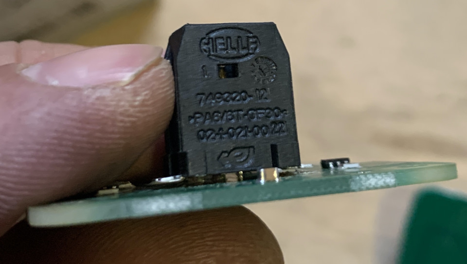 pfE1ZyECY0KutdK DDnCGuv Ro 960 замена лампочки подсветки номера w212