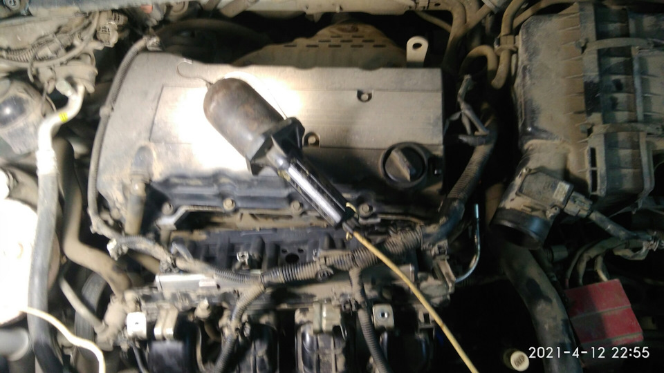 Замена прокладок впускного коллектора и шаровой. — Peugeot 4007, 2,4 л ...