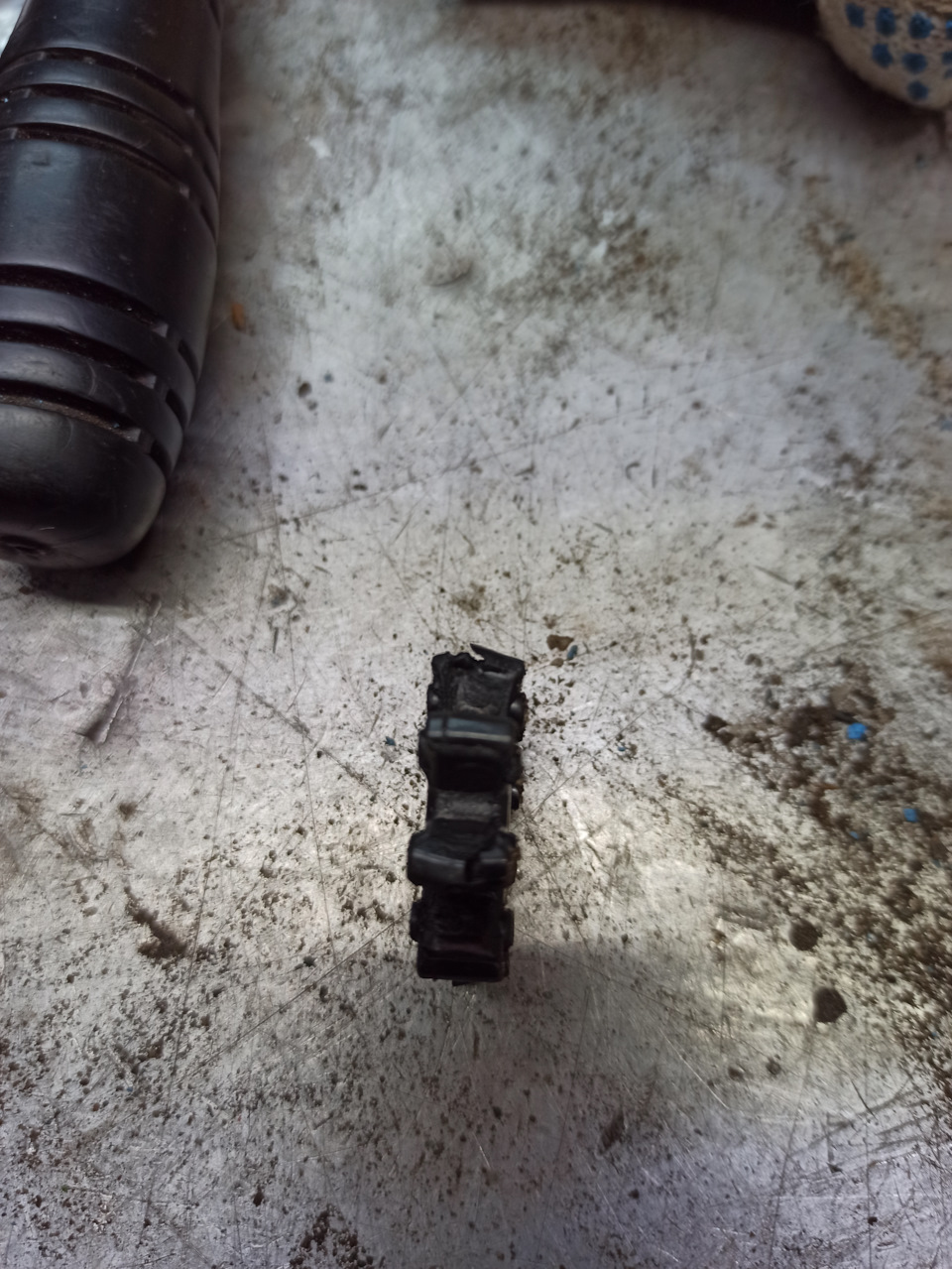 Устранение стука в рулевой колонке и замена правого сайлента заднего ...