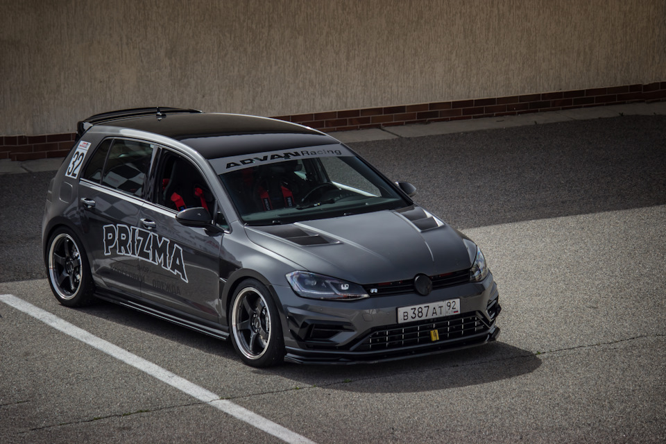 Photo from the logbook Volkswagen Golf R Mk7