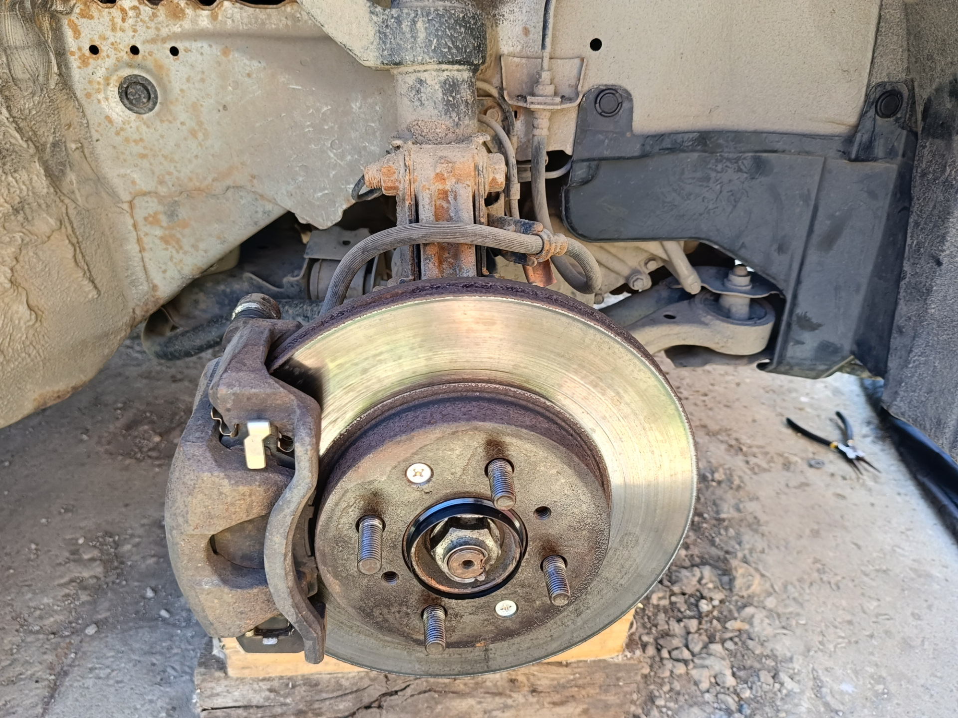 Установка пыльника двигателя "защита") — Honda Civic Ferio (7G), 1,5 л ...