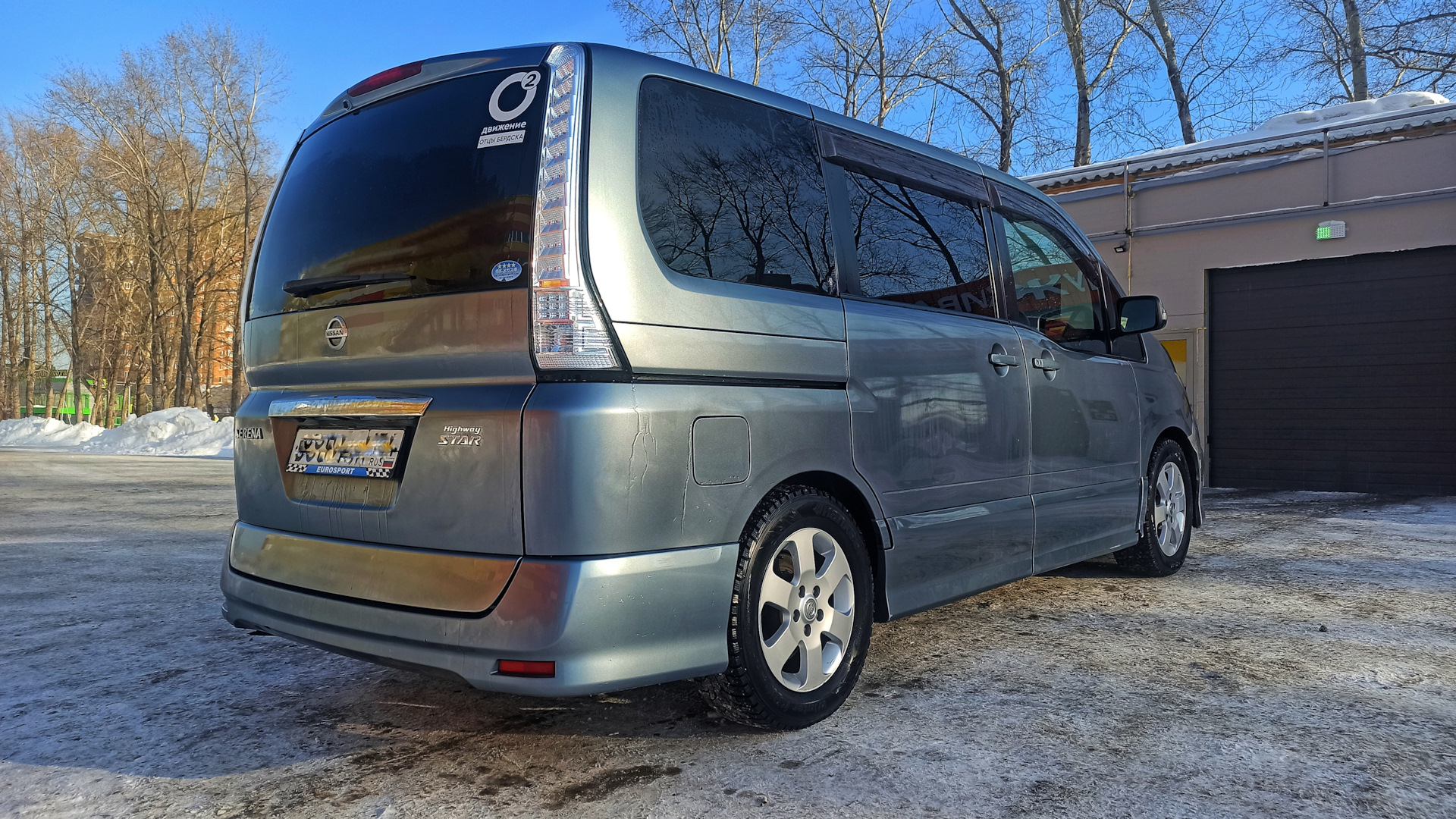 Nissan Serena c25 2008