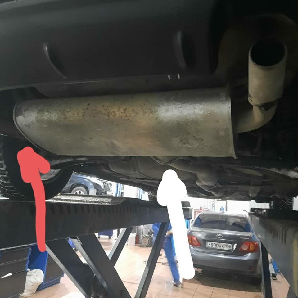 Выхлопная труба, нужна помощь — Mitsubishi Lancer X, 1,8 л, 2011 года ...