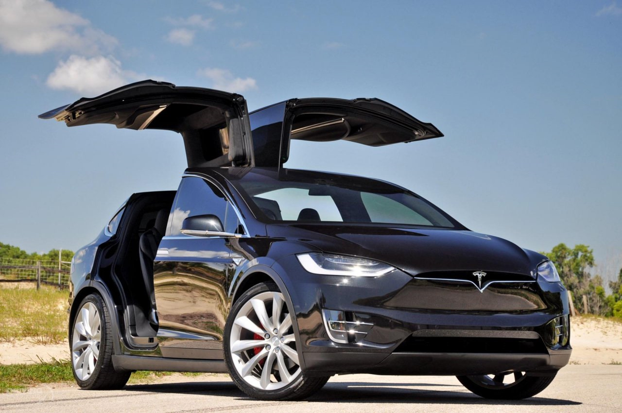 Машины Tesla model x зима