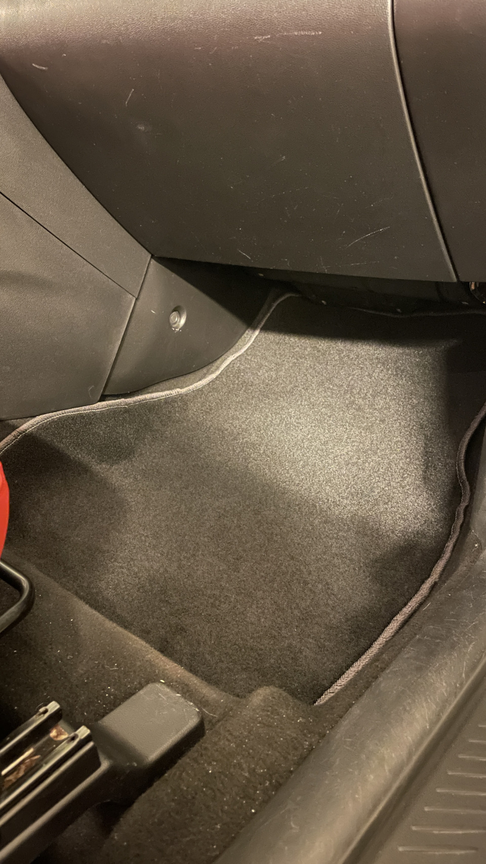 Пассажирский — Mazda 3 (1G) BK