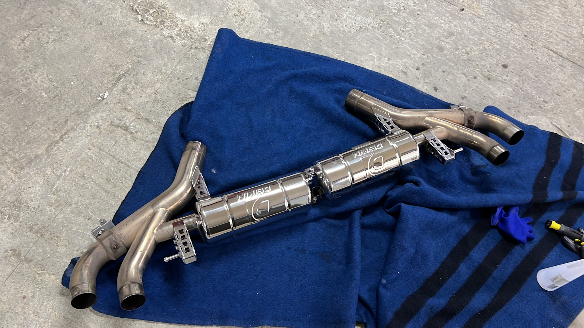 Выхлоп ! И зимние Колёса — BMW X6 M (F96), 4,4 л, 2020 года | тюнинг ...