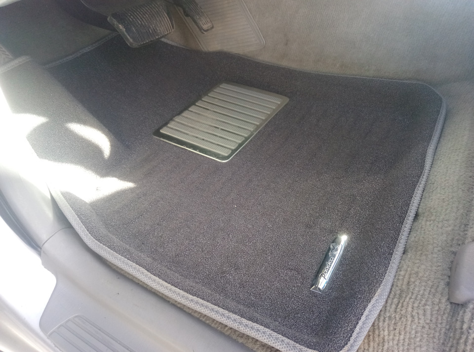 Коврики на ленд крузер 200 в салон. Коврики салона rezkon резиновые для toyota land cruiser 100 (98-07); к-т; 4 шт. Крузак коврики. Крузер 200 ева коврики. Крузак коврики.