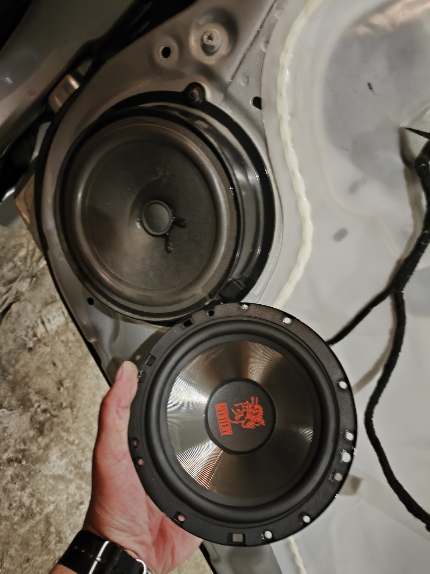 Замена передней акустики + шумоизоляция дверей. — Chery Bonus 3, 1,5 л ...