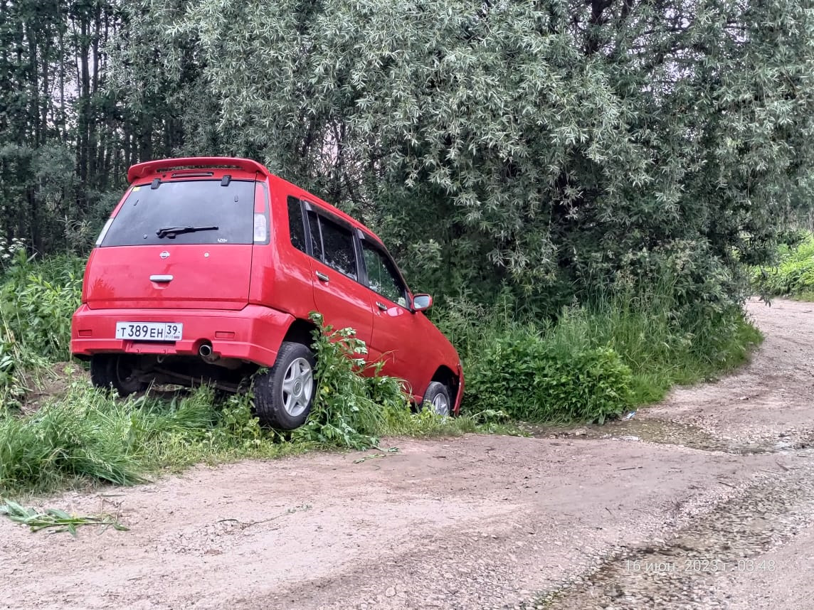 Первая авария, ремонт и ништяки к машине — Nissan Cube I, 1,3 л, 1999 года  | ДТП | DRIVE2