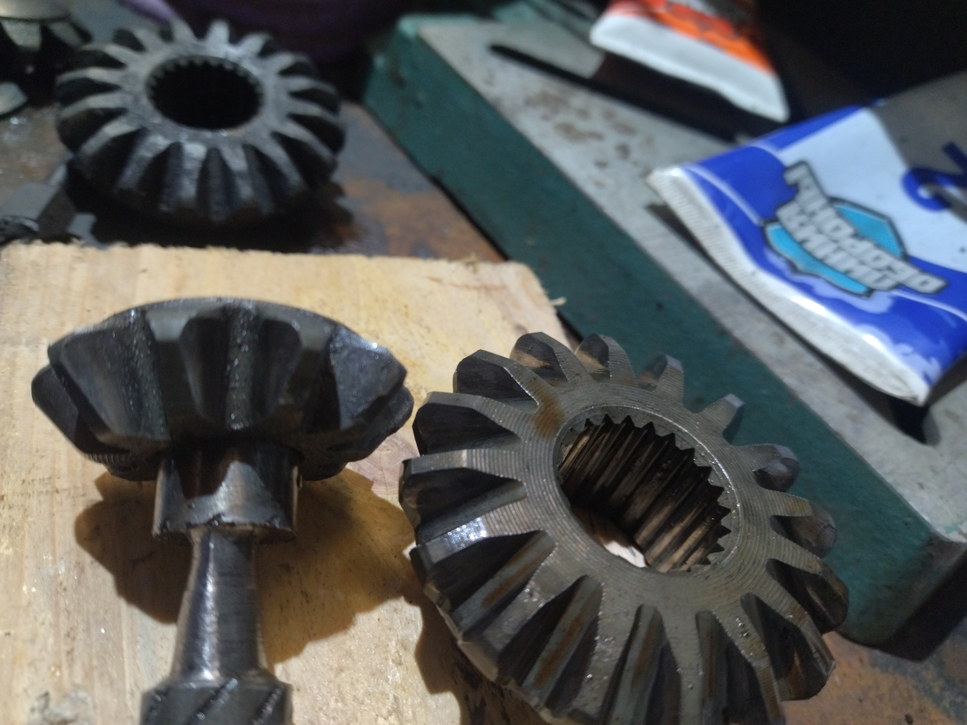 Люфт дифференциала раздатки. — Lada 4x4 3D, 1,7 л, 1995 года | своими ...