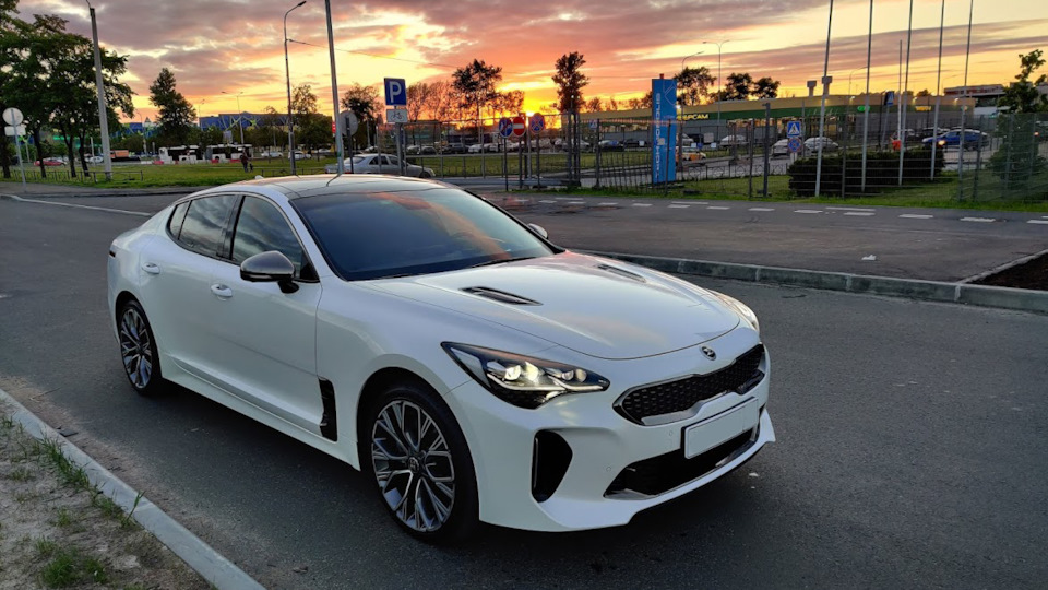 Kia Stinger drive2