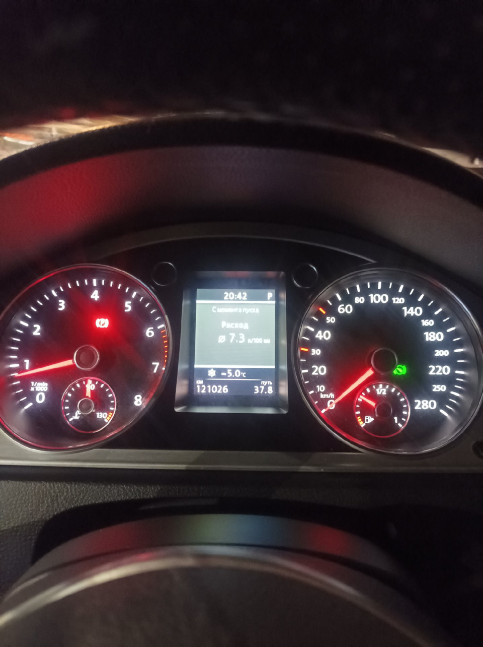 Замена клапана абсорбера — Volkswagen Passat CC, 1,8 л, 2011 года ...