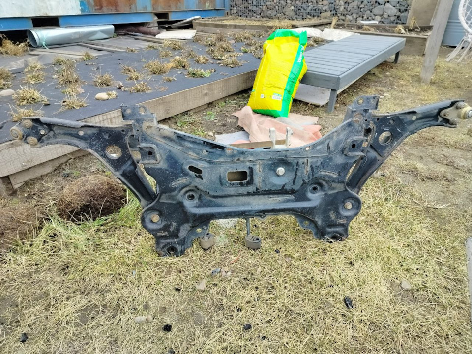 Подрамник с рычагами — Chery Tiggo 7 Pro