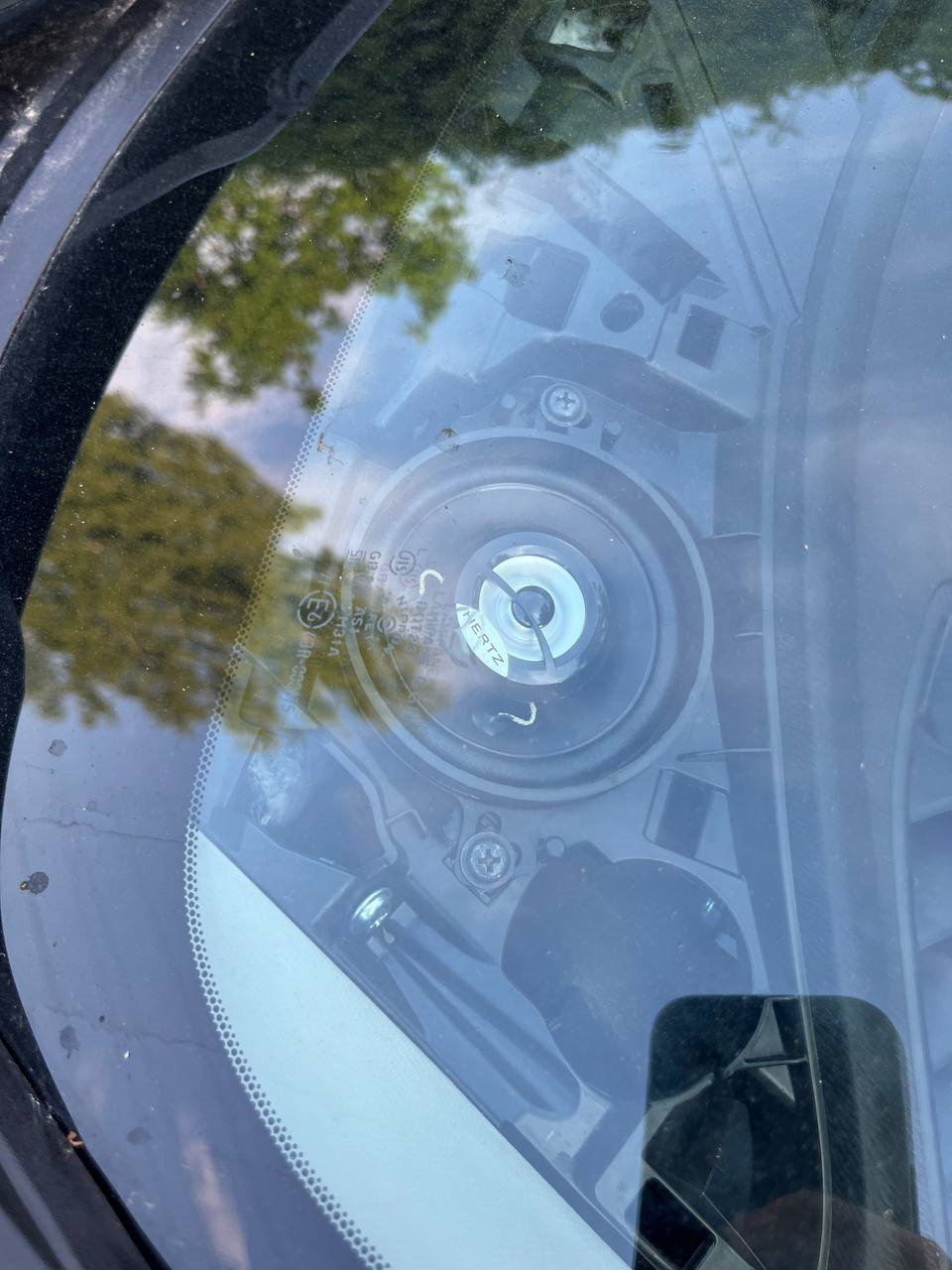 Установка высокочастотных динамиков (твитеров) — Mazda 6 (3G) GJ, 2 л ...