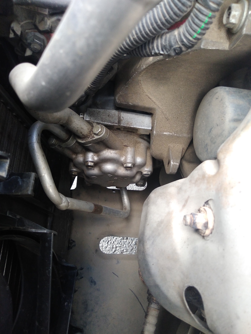 Сам компрессор — Lada Ларгус