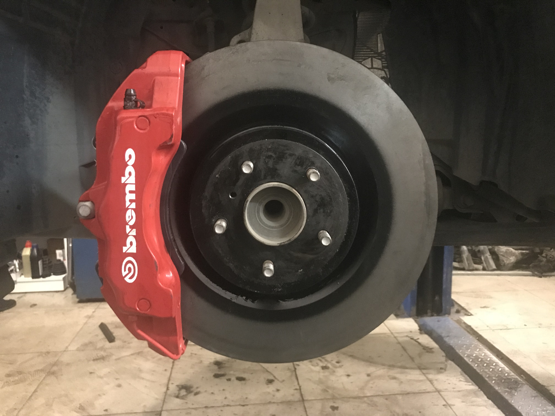 Brembo bm5. Тормозные диски мазда сх 5. Накладки суппорта брембо инфинити qx 56. Тормоза bm. Brembo bm5.