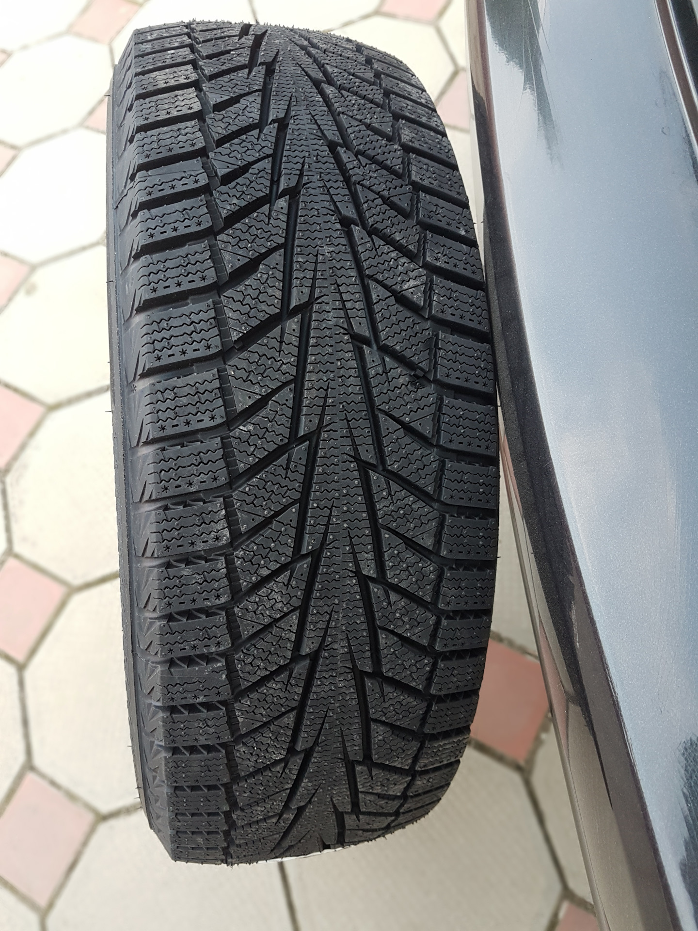 Hankook r16