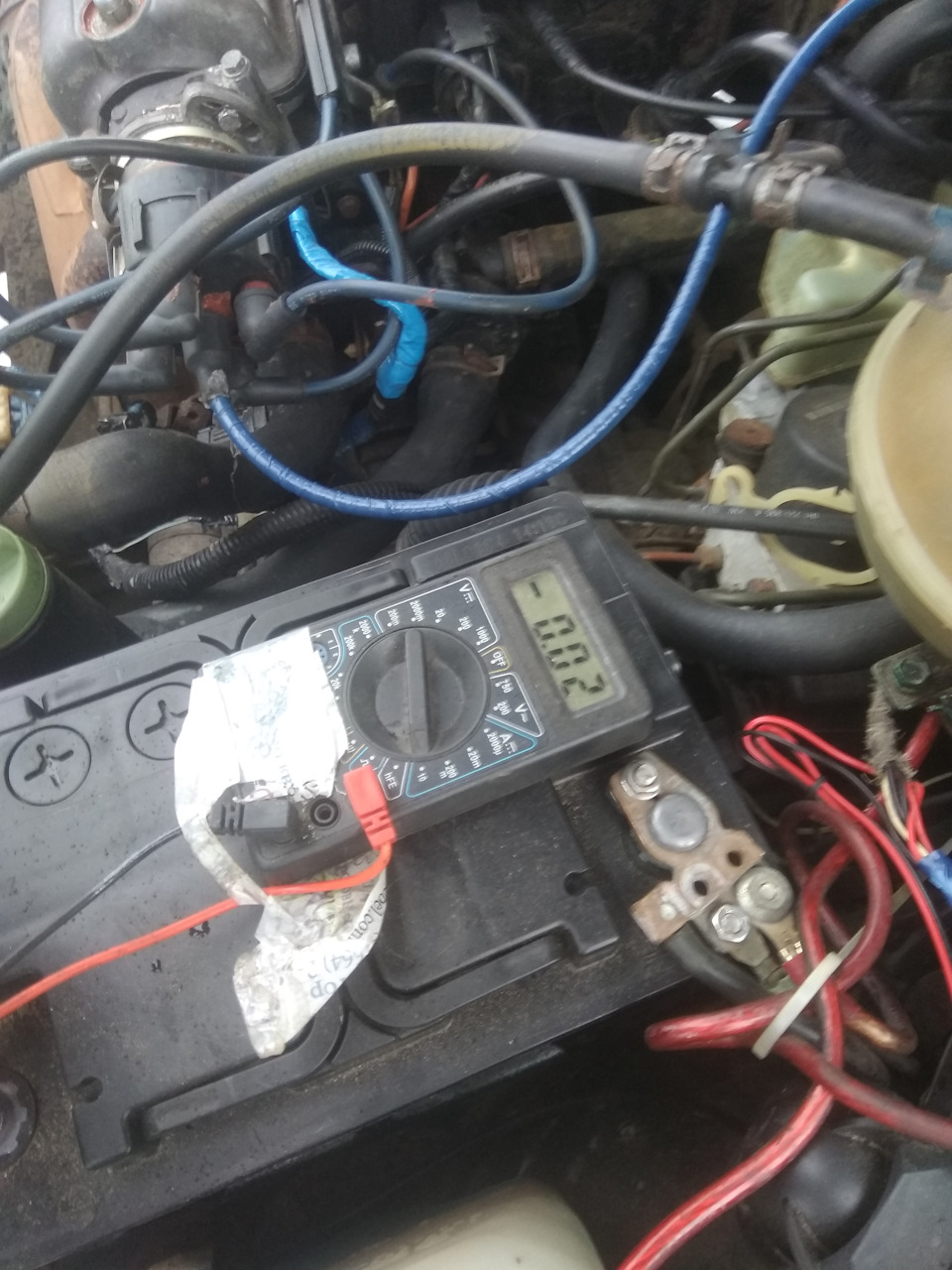 Замер утечки тока в режиме ожидания 0.02 А — Volkswagen Golf Mk3, 1,6 л ...