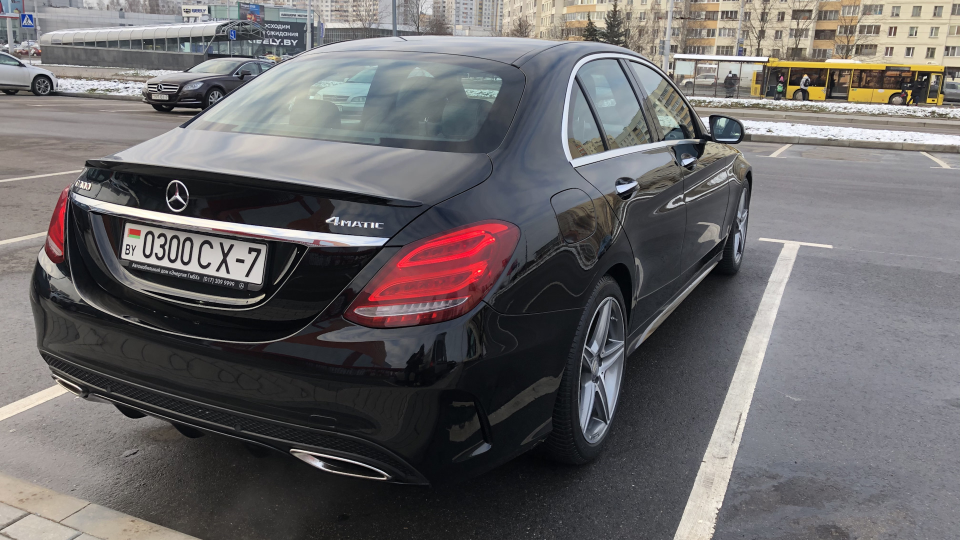 Mercedes-Benz C-class (W205) 2.0 бензиновый 2015 | C300 4Matic на DRIVE2