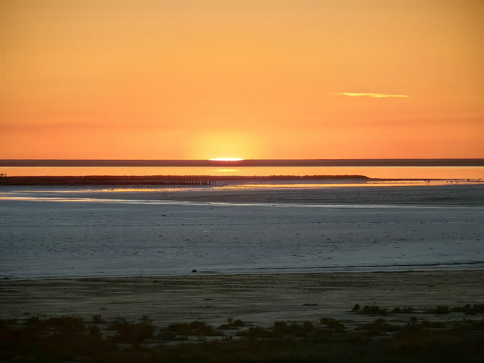 Закат на Эльтоне — Mitsubishi Pajero Sport (2G)