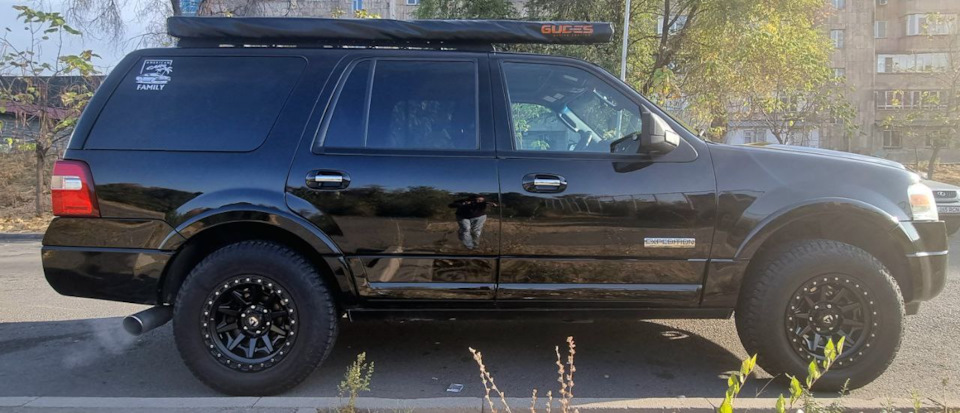 Фото в бортжурнале Ford Expedition (3G)