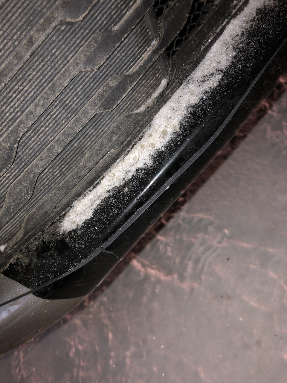 Расколол бампер на наших снежных дорогах😐 — KIA Rio (3G), 1,6 л, 2013 ...